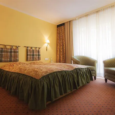 Awa Hotell 4*
