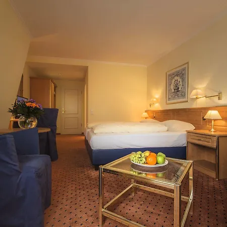 Awa 4* München
