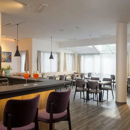 Hotel Awa Monachium