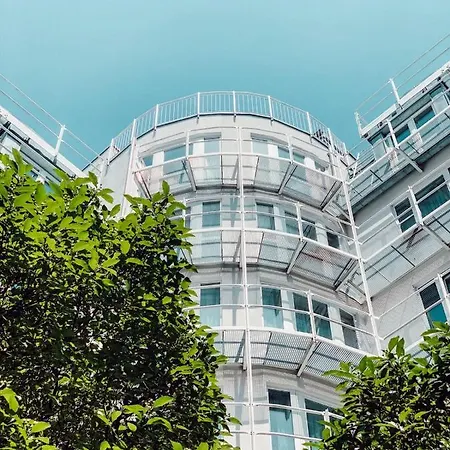 Awa 4* ミュンヘン