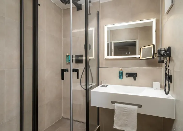 Awa Ξενοδοχείο